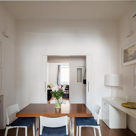 2 Bedrooms Flat Near Via Veneto Apartment Rom